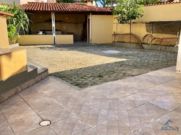 Imagem Casa com 5 quartos, 500m2, para locação em Guarapari, Muquiçaba
