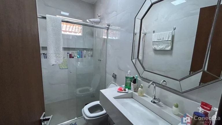 Imagem Casa à Venda no Bairro Nova Floresta – 3 Quartos, Suíte, Varanda Gourmet!
