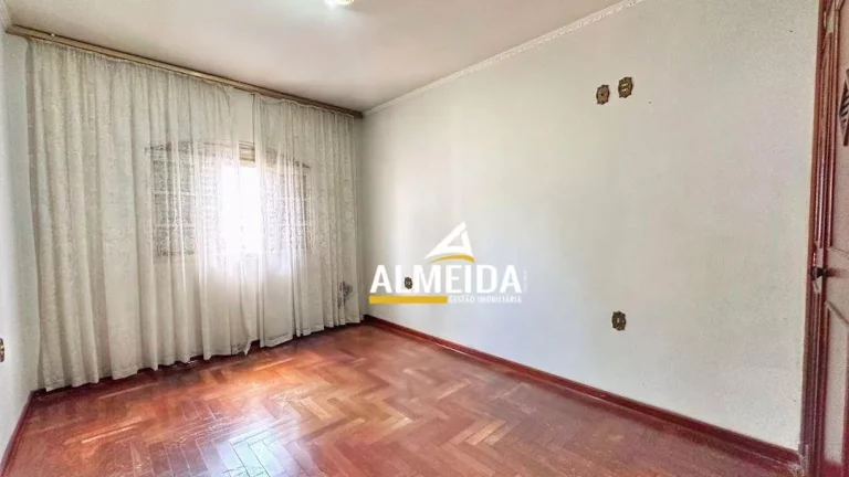 Imagem Casa com 3 dormitórios à venda, 168 m² por R$ 850.000,00 - Cidade Jardim - Rio Claro/SP
