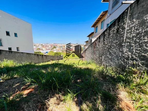 Imagem Lote a venda Bairro Cabral Contagem Mg
