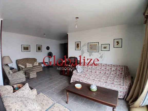 Imagem Apartamento 03 dormitórios sendo 01 suíte elevador e vaga de garagem demarcada Ponta da Praia R$ 900.000,00