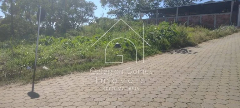 Imagem Lote à Venda - Com 367,86M² - Vila Florindo - Mantena - MG