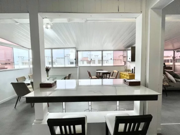 Imagem Cobertura Duplex à Venda em Jurerê Internacional – Open Shopping