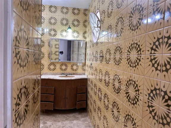 Imagem Casa à venda ou para alugar com 4 quartos, sendo 1 suíte, em Butantã, São Paulo - SP