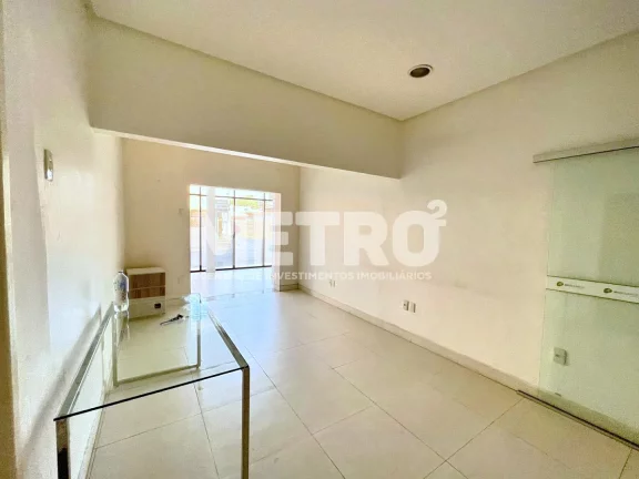 Imagem Clínica no centro de Petrolina à venda, 04 salas podendo expandir, planejados.