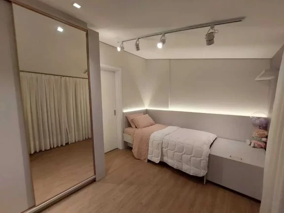 Imagem Casa Geminada com 2 dormitórios e 1 vaga de garagem em Condomínio residencial- Itajaí