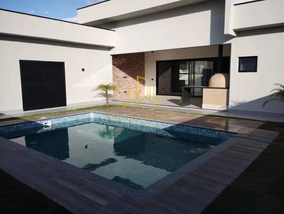Imagem Casa Térrea, 4 Dormitórios (sendo 4 suítes), Condomínio Colinas Paratehy