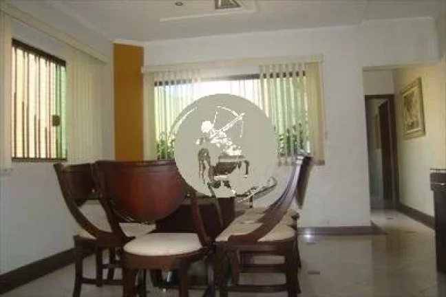 Imagem UNICA! MARAVILHOSA, QUINTAL COM PISCINA ENORME C/ CASCATA E LAMPADAS XENON, CHURRASQUEIRA, FORNO A L...
