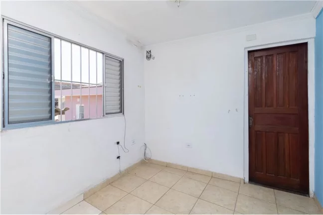 Imagem Casa a venda no Jardim Mutinga, com piscina, excelente para renda extra.