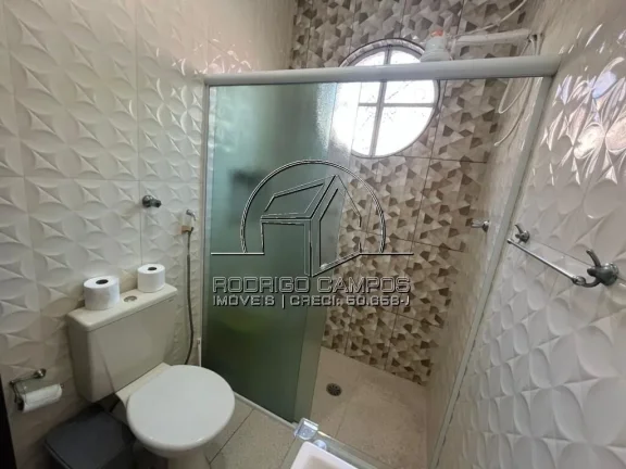 Imagem Espaçosa Casa Geminada 2 Quartos em Vila Assunção - Praia Grande