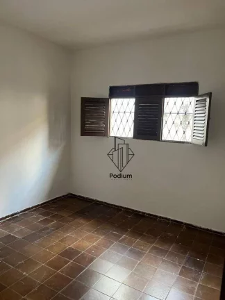Imagem Casa com excelente localização no Bairro dos Estados a 250m do Shopping Sebrae - CA0214.