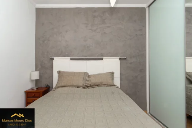 Imagem apartamento de 120m² com 3 dormitórios, sendo 1 suíte, sala para dois ambientes e 2 vagas. Edifício com Lazer e Portaria 24 hs