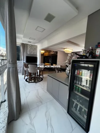 Imagem Apartamento Mobiliado a venda localizado em Meia Praia, Itapema - SC