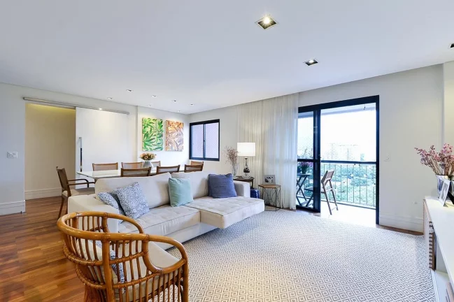 Imagem Apartamento a venda com 3 suítes e 2 vagas na Avenida Eucaliptos - Moema