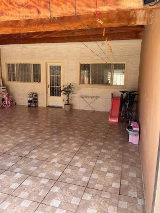 Imagem Casá à Venda - 2 dorm - Jd. Itália - Eden