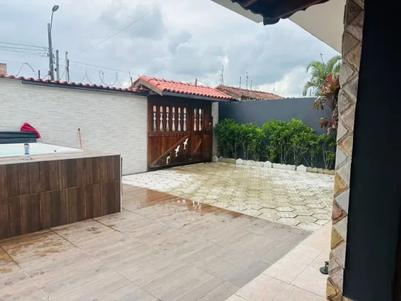 Imagem Casa para Venda em Itanhaém, Cibratel II, 2 dormitórios, 2 banheiros, 1 vaga