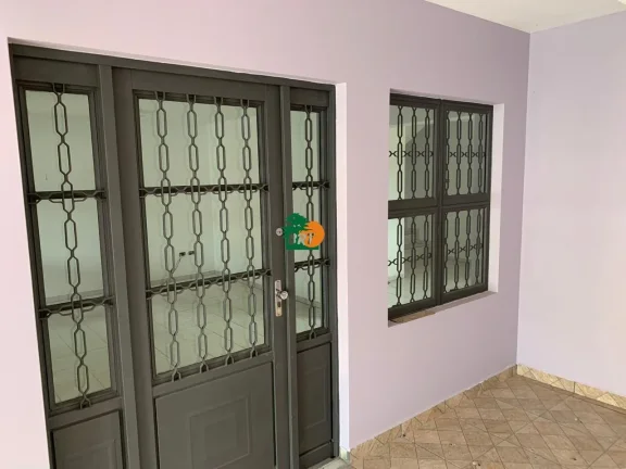 Imagem Casa para Venda em São Roque, Jardim Brasil, 4 dormitórios, 1 suíte, 3 banheiros, 8 vagas