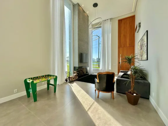 Imagem Casa em Condominio 4 Dormitórios - Bairro Capão Novo