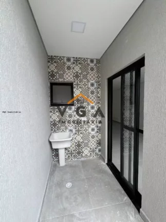 Imagem Sobrado para Venda em São Paulo, Vila Carrão, 3 dormitórios, 1 suíte, 2 banheiros, 2 vagas