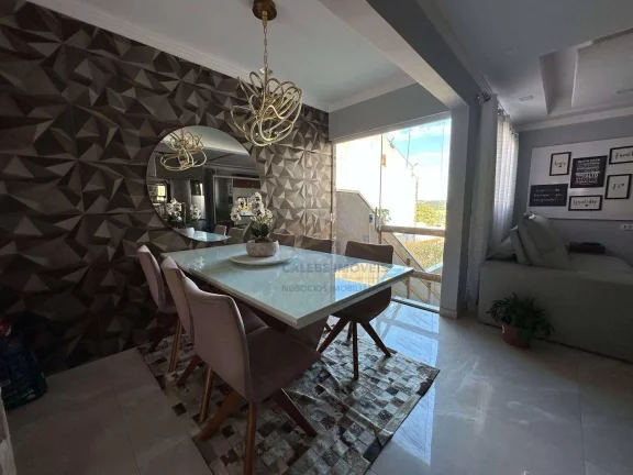 Imagem Sobrado com 5 dormitórios à venda, 210 m² por R$ 650.000,00 - Residencial Donato Flores - Tatuí/SP