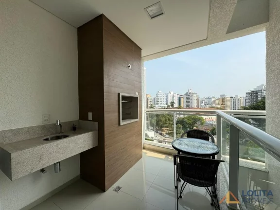 Imagem Apartamento à Venda no Centro, 3 quartos e 3 vagas em Florianópolis/SC.