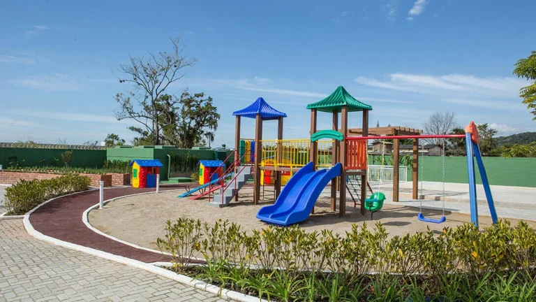 Imagem Terreno / Lote / Condomínio à venda, 360m² - Forquilhas