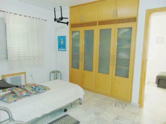 Imagem Praia de Astúrias Sobre o Mar Vista Deslumbrante as Praias de Astúrias, Pitangueiras, Tombo, 140 M² Úteis, Lazer Total, Garagem!