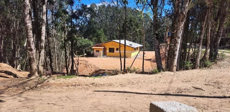 Imagem Chácara com 6500m² em Agudos do Sul - Estuda Permuta - R$495 mil