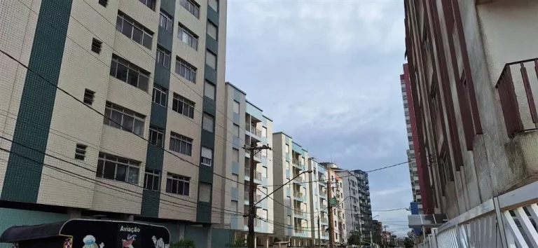 Imagem Apartamento à Venda em Aviação, Praia Grande - SP