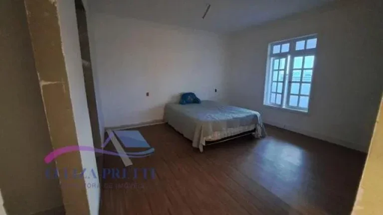 Imagem Excelente Casa triplex alto padrão , 4 quartos 4 suítes com closet 400m² e 3 vagas.