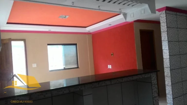 Imagem Vendo Casa na Praça da Furunfa