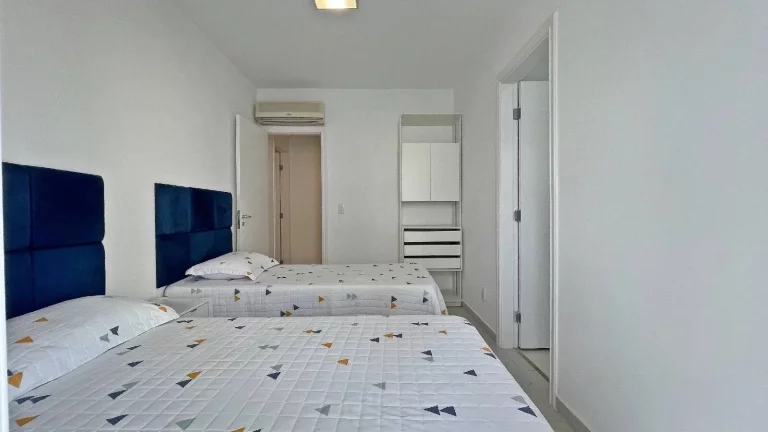 Imagem Apartamento com 4 dormitórios à venda, 140 m por R$ 3.350.000,00 - Riviera