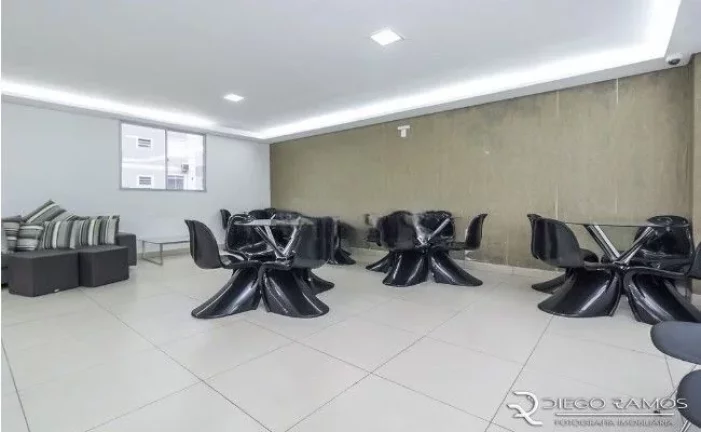 Imagem Apartamento à venda em Porto Alegre, Petrópolis, com 2 quartos, 47m2