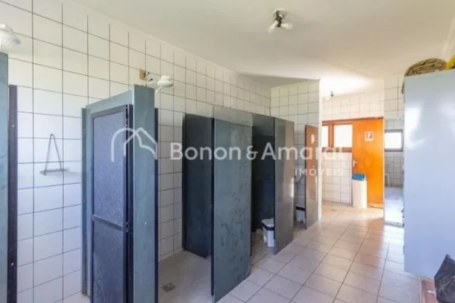 Imagem Casa clássica à venda no condomínio Moinho de Vento, em Valinhos/SP.

Linda e espaçosa casa com ...