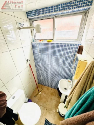 Imagem Imperdível! Apartamento à venda em Praia Grande-SP, bairro Ocian, 1 quarto, 1 sala, 1 banheiro, 23 m² de área.