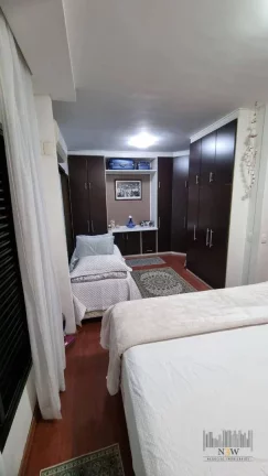 Imagem Sobrado à venda em condomínio fechado na Vila Leopoldina São Paulo SP com 3 dormitórios, 1 suíte, 4 vagas de garagem e 192m².