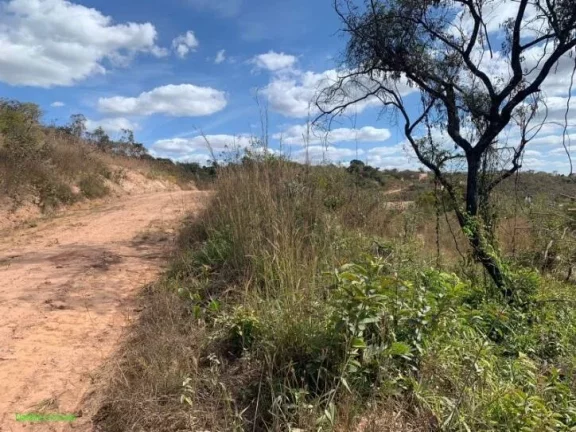 Imagem OPORTUNIDADE!!!
* EXCELENTE CHÃCARA 
*COM ÃREA DE 3.937 MÂ²
*POSSUI LUZ E MINA
*ÃTIMA LOCALIZAÃÃ...