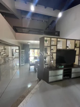 Imagem CASA Á VENDA, ALTO PADRÃO, PARA FINS COMERCIAIS, SETOR COMERCIAL, SINOP - MT