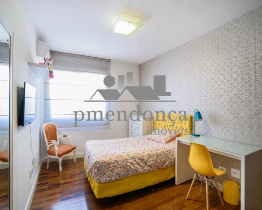 Imagem Espetacular Cobertura Tríplex com 626 m² no bairro Pacaembú!