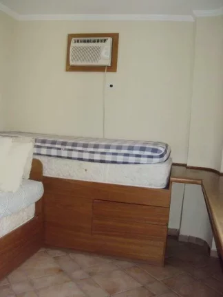 Imagem PITANGUEIRAS- NA QUADRA DA PRAIA , LOCALIZAÇÃO PRIVILEGIADA , GARAGEM NO PRÉDIO.