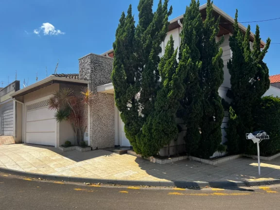 Imagem Casa tipo para venda em Esplanada Primo Meneghetti com 3 quartos, sendo 1 suíte, 149m2