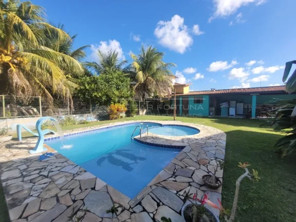 Imagem F01 - Imperdível! Casa com Piscina, Jardim e 4 Quartos em Terreno de 1.000 m²