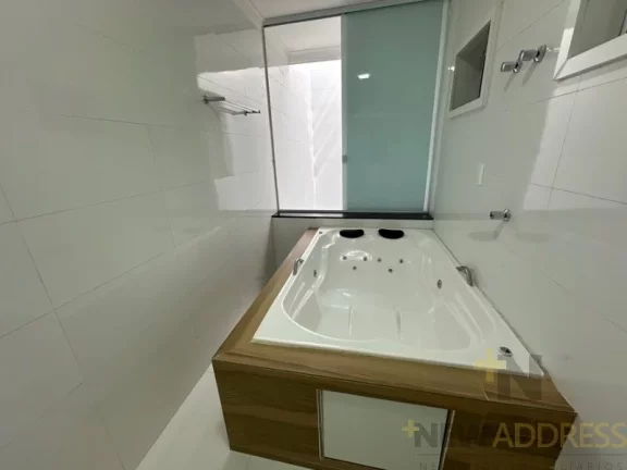 Imagem Casa Duplex com 4 quartos e espaço de cerimonial em Vila Velha