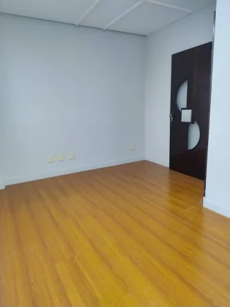 Imagem Conjunto Comercial no Edifício Cenpre