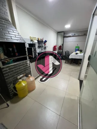 Imagem Se você busca por um imóvel completo e bem localizado em Cuiabá, esta Casa em Condomínio no Parq...