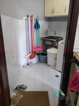 Imagem Casa linda, com móveis planejados em todos os ambientes e um excelente espaço Gourmet para pizza e churrasco, 10 minutos a pé do metrô Conceição.