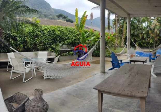 Imagem Lindíssima casa de condomínio na Domingas Dias pertinho da praia!!