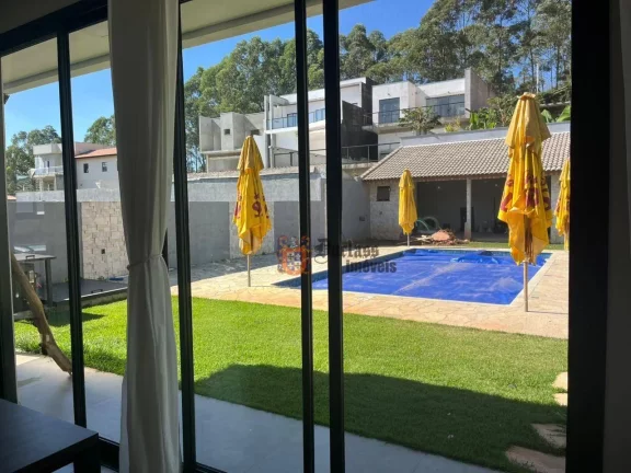 Imagem Chácara com 4 dormitórios à venda, 720 m² por R$ 1.350.000,00 - Estância Santa Maria do Portão - Atibaia/SP