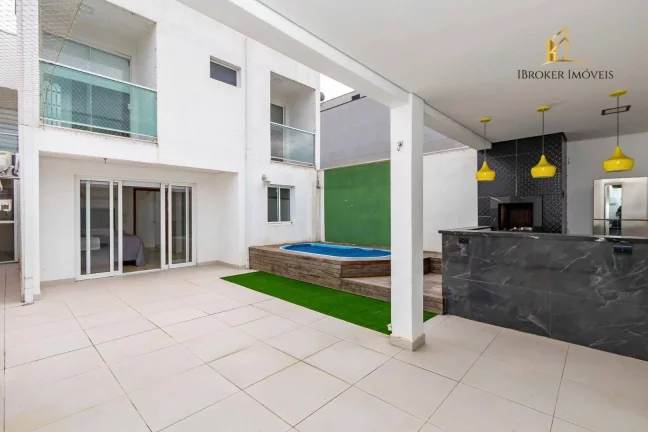 Imagem Sobrado mobiliado com 3 suítes à venda, 185 m² por R$ 1.530.000 - Uberaba - Curitiba/PR