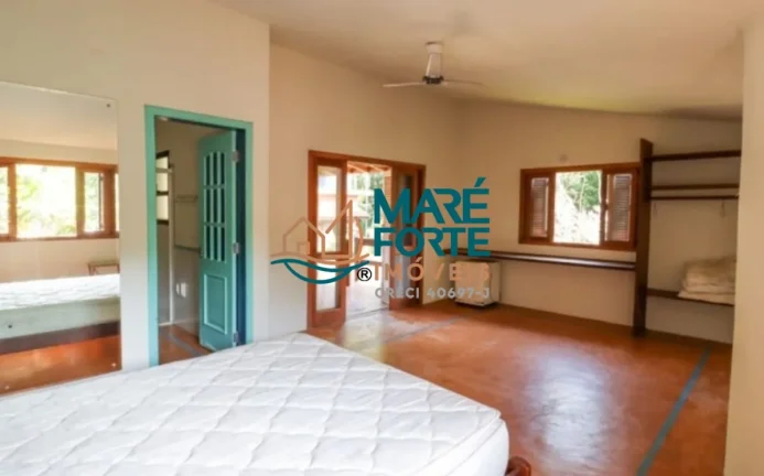 Imagem ( Oportunidade ) Área Pé na Areia com uma Casa estilo pousada em Ubatuba SP